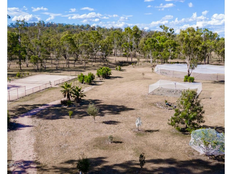 11 Ahern Lane, Pratten QLD 4370