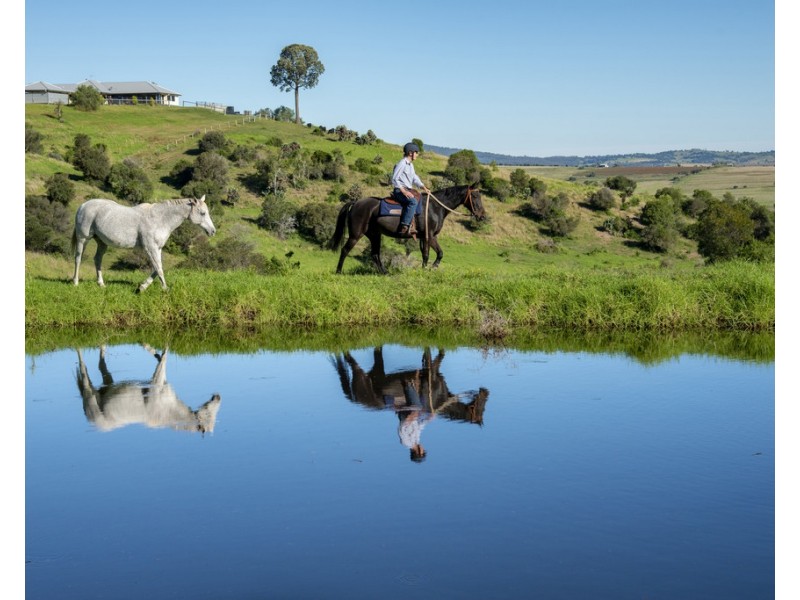 167 Caunter Rd, Tannymorel QLD 4372