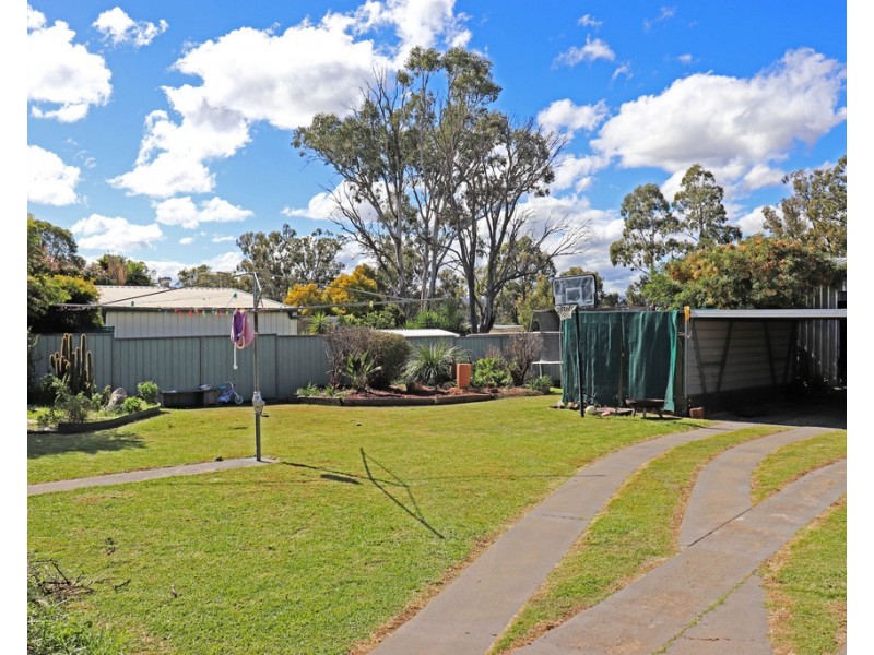 16 Quinn Street, Warwick QLD 4370