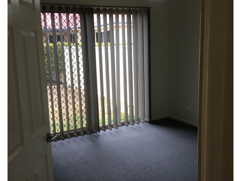 2/8 Brook St, Warwick QLD 4370