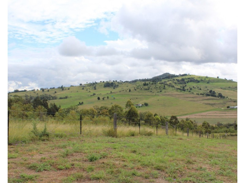 15 Brosnans Rd, Killarney QLD 4373