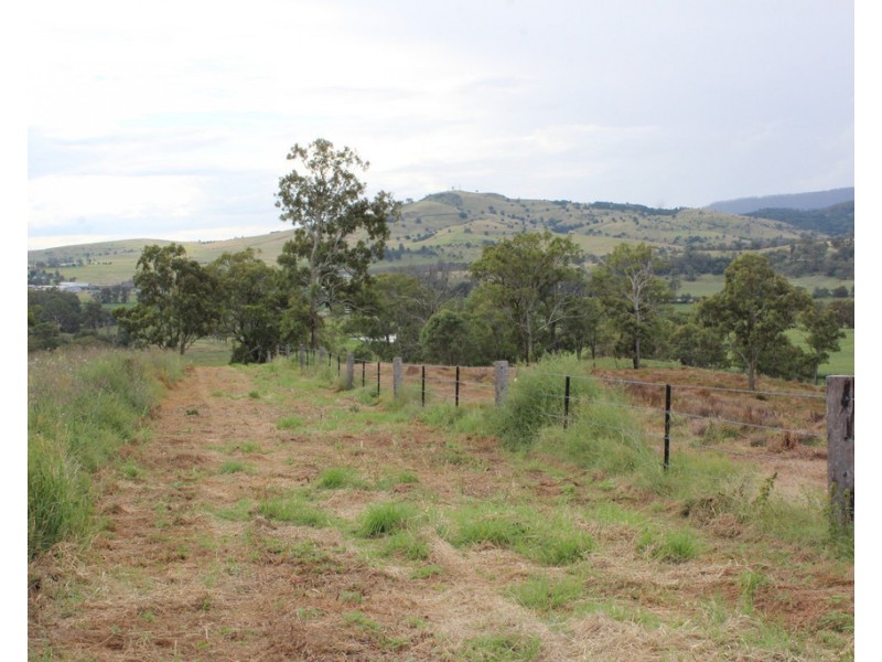 15 Brosnans Rd, Killarney QLD 4373