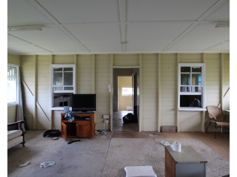 32 Taylor St, Maryvale QLD 4370