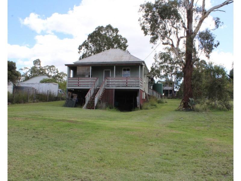 32 Taylor St, Maryvale QLD 4370