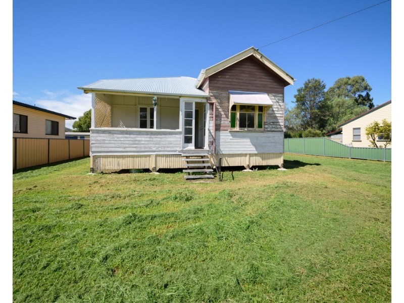 47 Arnold Street, Allora QLD 4362