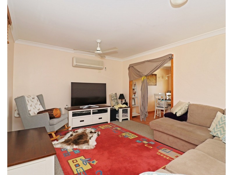 11 Robyn Street, Rosenthal Heights QLD 4370