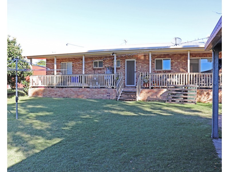 11 Robyn Street, Rosenthal Heights QLD 4370