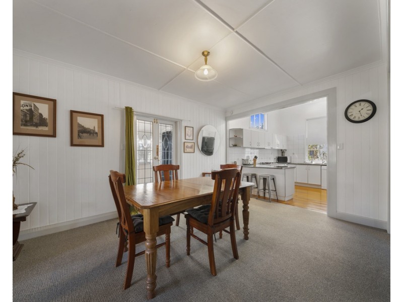 30 Locke St, Warwick QLD 4370