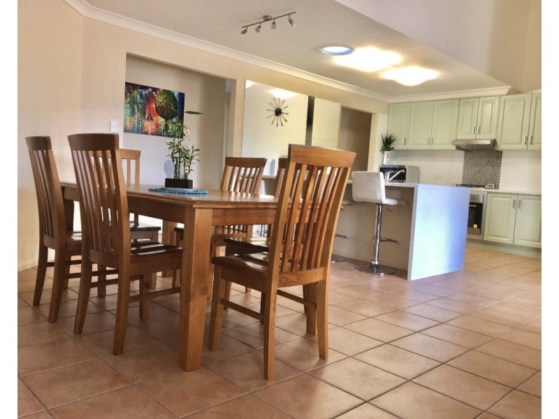 2/217 Pratten Street, Warwick QLD 4370