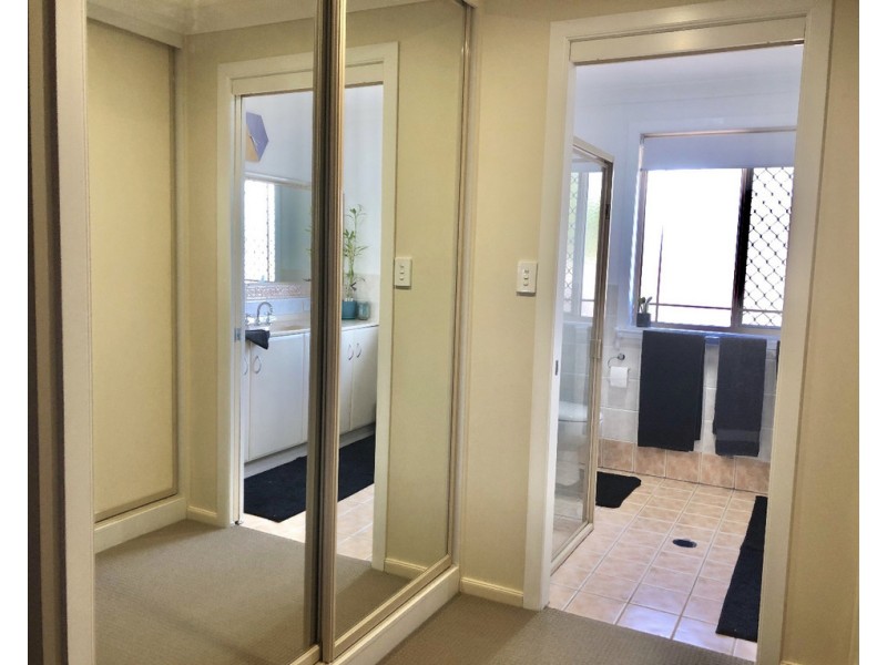 2/217 Pratten Street, Warwick QLD 4370