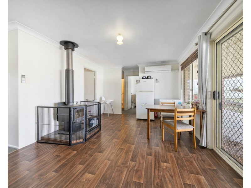 12 Furness Cresent, Warwick QLD 4370
