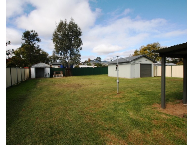 55 Dragon St, Warwick QLD 4370