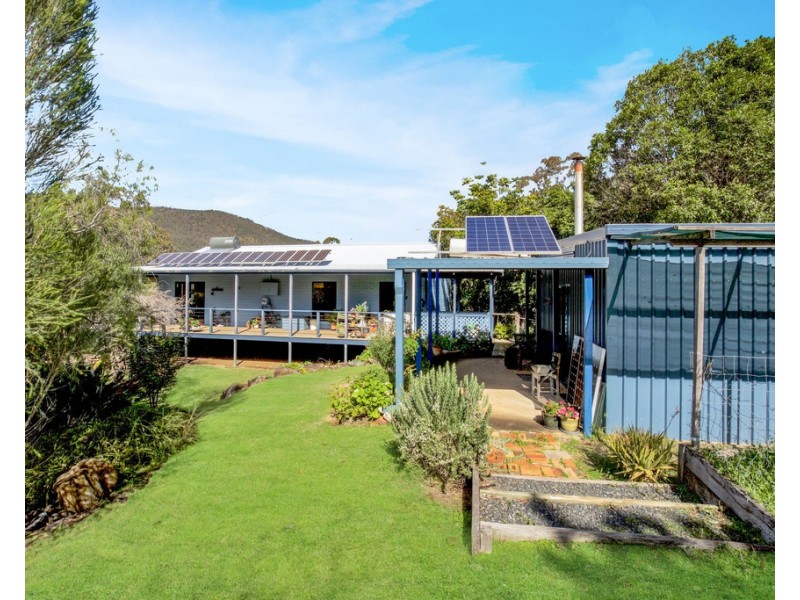 800 Emu Creek Road, Emu Vale QLD 4371