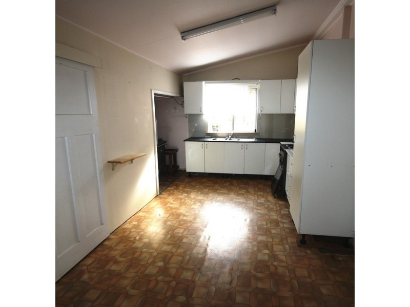 19 Glennie Street, Warwick QLD 4370