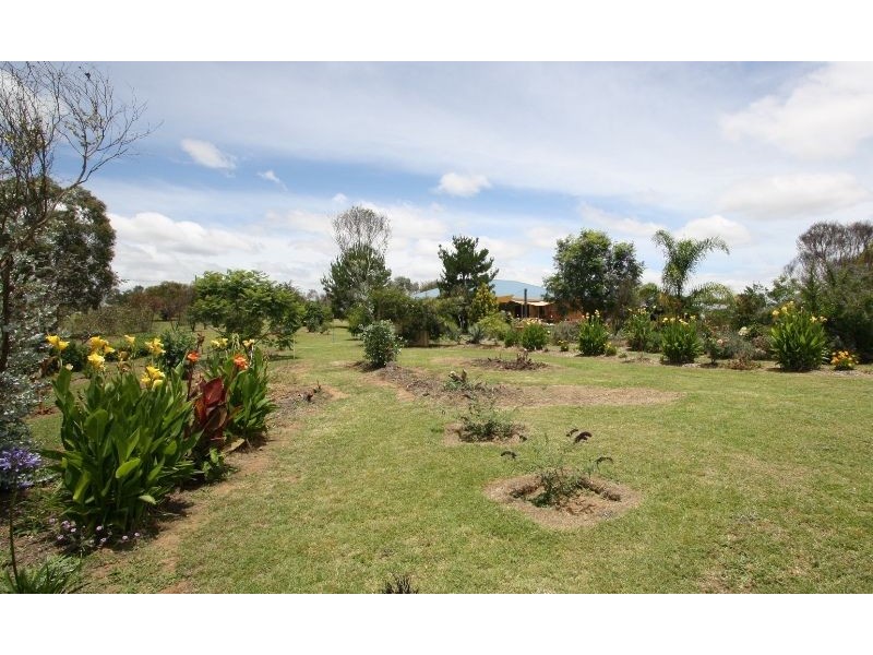 383 Lyndhurst Lane, Warwick QLD 4370