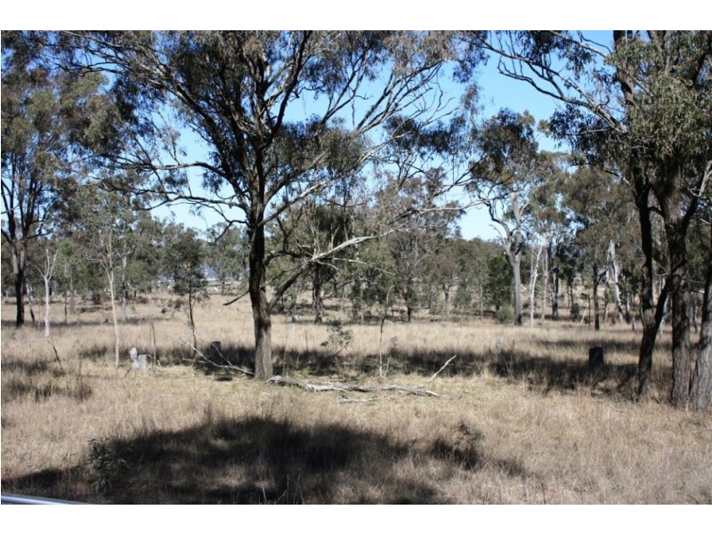 652 Upper Wheatvale Rd, Massie, Warwick QLD 4370
