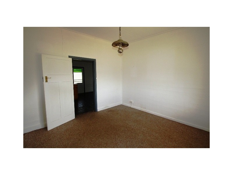 14 Moncrieffe Street, Warwick QLD 4370