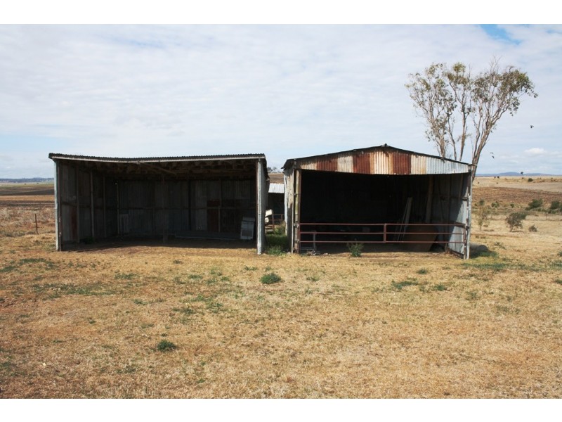 528 Roona Rd, Junabee QLD 4370