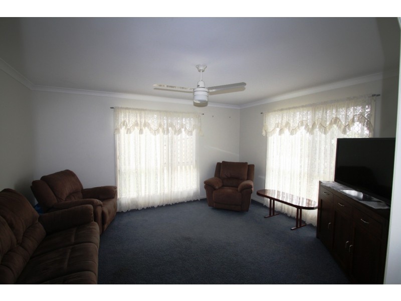 8 Johnson Street, Warwick QLD 4370