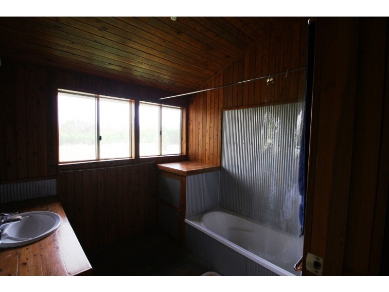 6421 Millmerran Rd, Inglewood QLD 4387