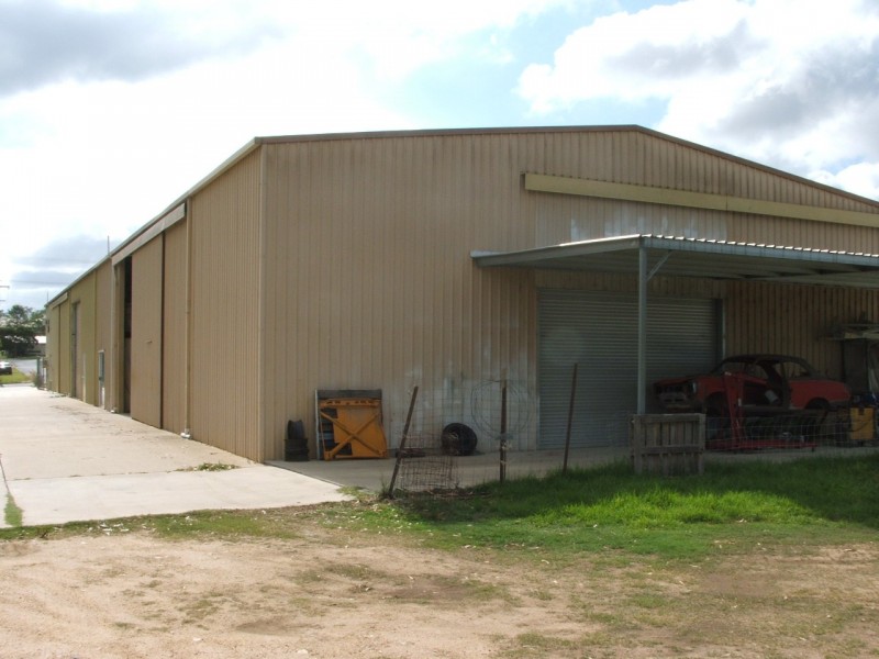Shed 2  105 McEvoy St, Warwick QLD 4370