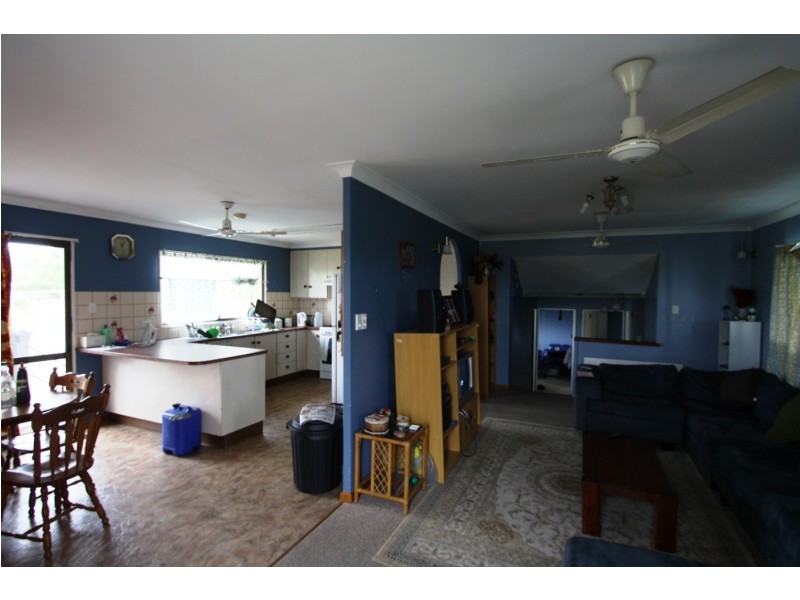 1 Ross St, Warwick QLD 4370