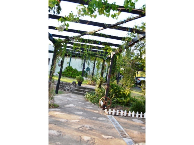 347 Old Stanthorpe Road, Warwick QLD 4370