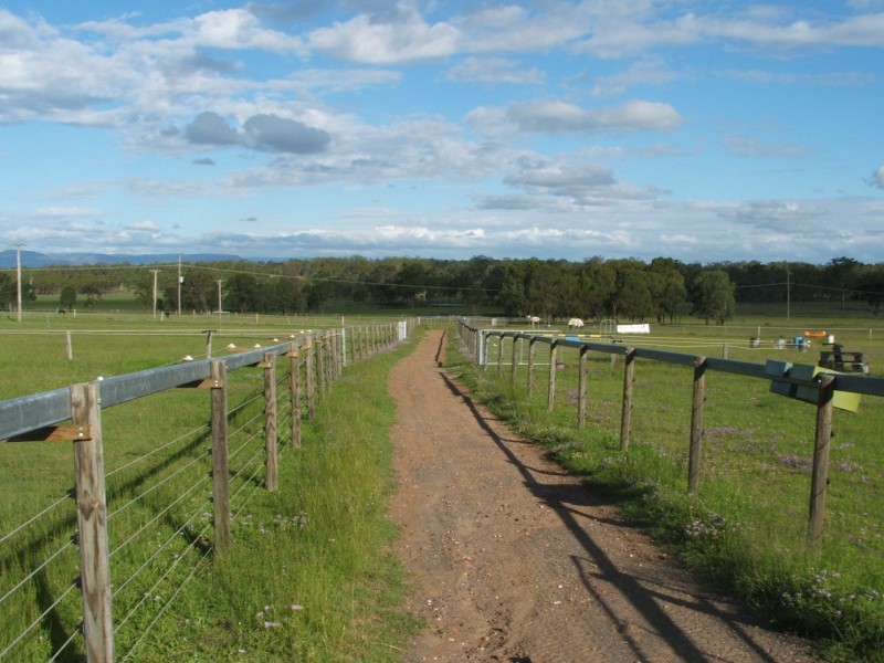 347 Old Stanthorpe Road, Warwick QLD 4370