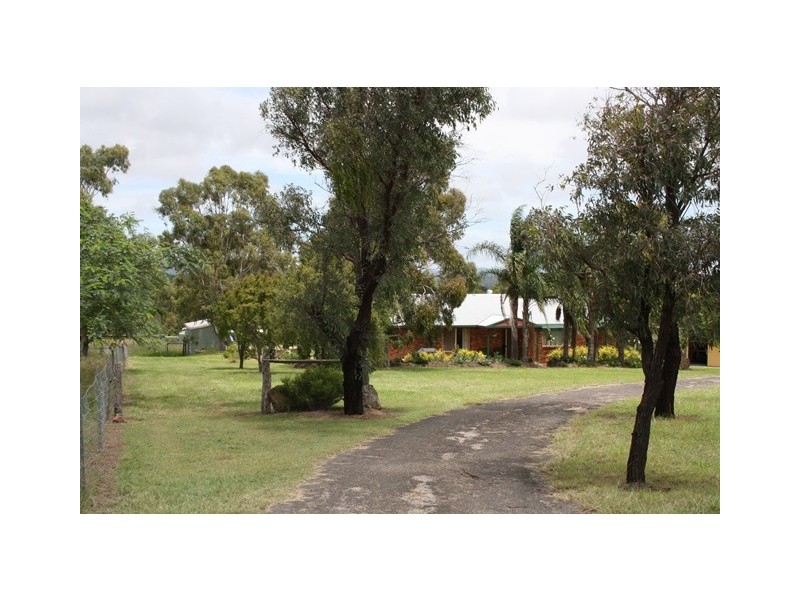 47 Schoch Rd, Rosenthal Heights QLD 4370
