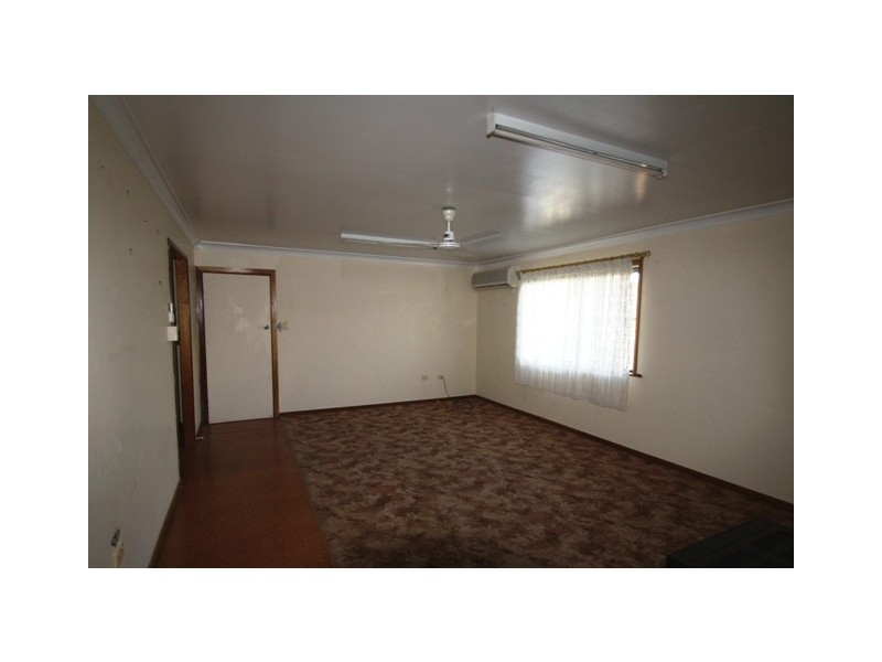 143 Dragon Street, Warwick QLD 4370