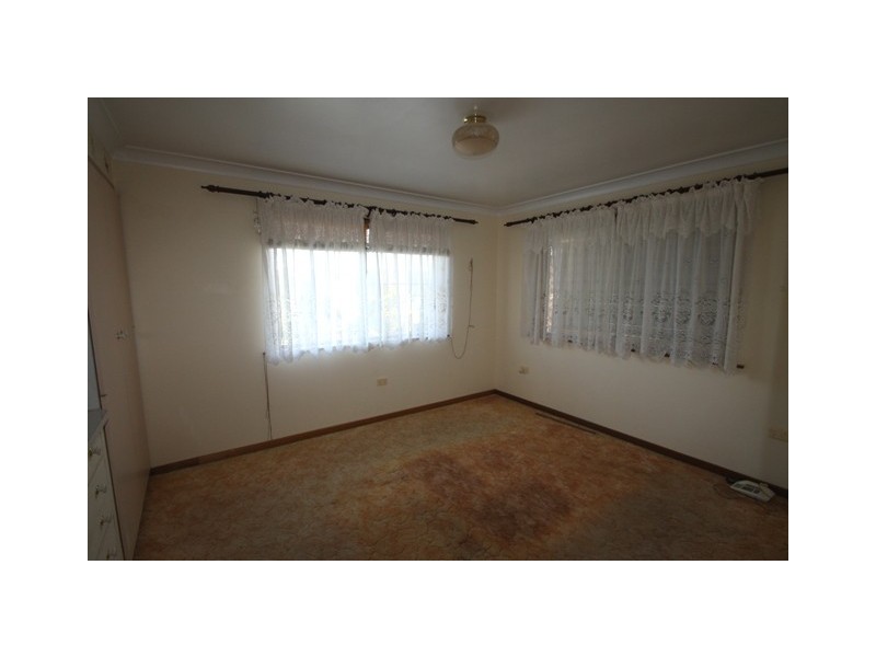 143 Dragon Street, Warwick QLD 4370