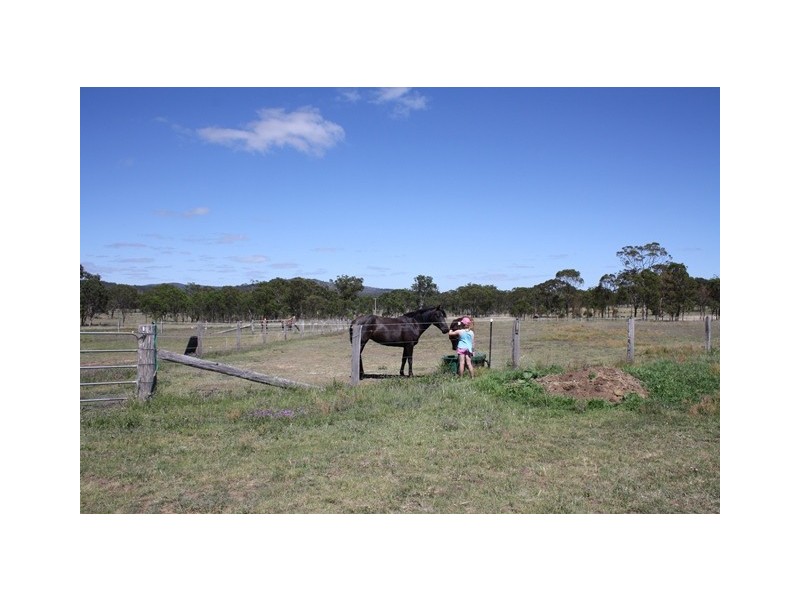 115 Sandy Creek Road, Warwick QLD 4370