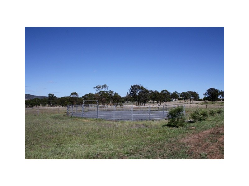 115 Sandy Creek Road, Warwick QLD 4370