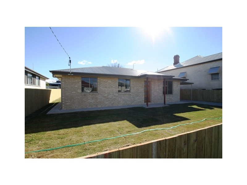 37 Lyons Street, Warwick QLD 4370