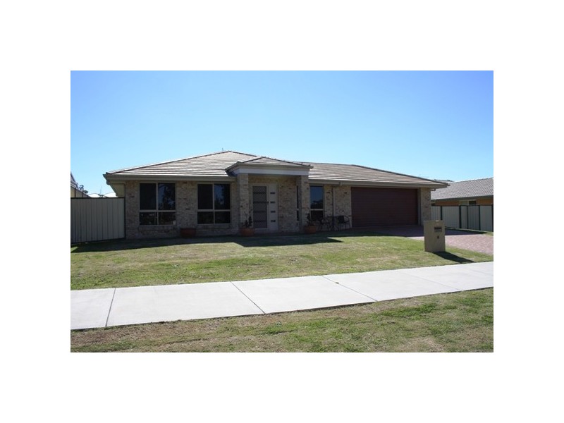 57 Bisley Street, Warwick QLD 4370