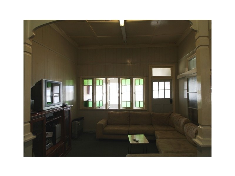 37 Wood Street, Warwick QLD 4370