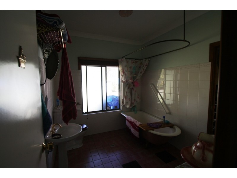 50 Woods Rd, Elbow Valley QLD 4370