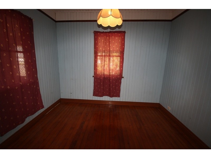 4 Mill Street, Warwick QLD 4370