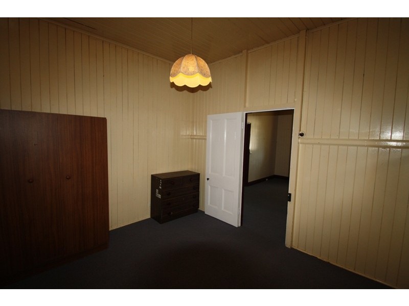 4 Mill Street, Warwick QLD 4370