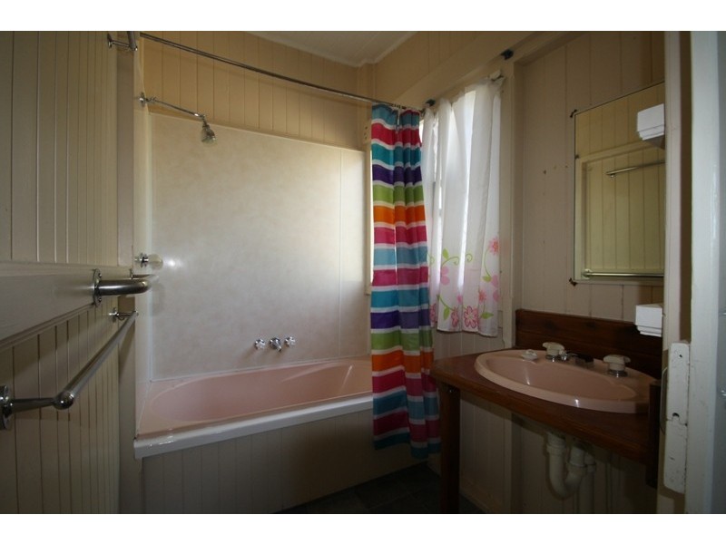 4 Mill Street, Warwick QLD 4370