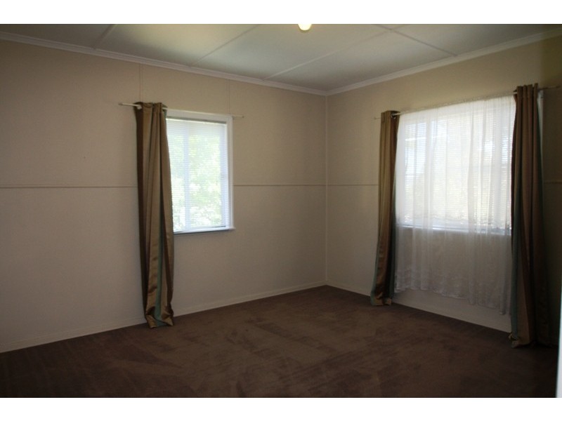 150 Wood Street, Warwick QLD 4370