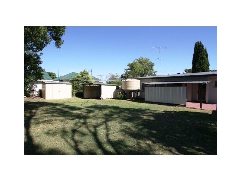 150 Wood Street, Warwick QLD 4370