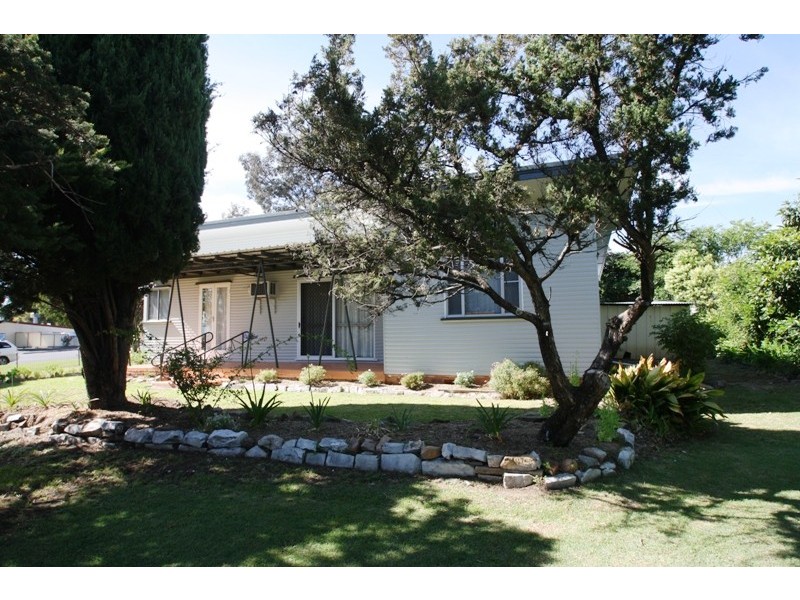 150 Wood Street, Warwick QLD 4370