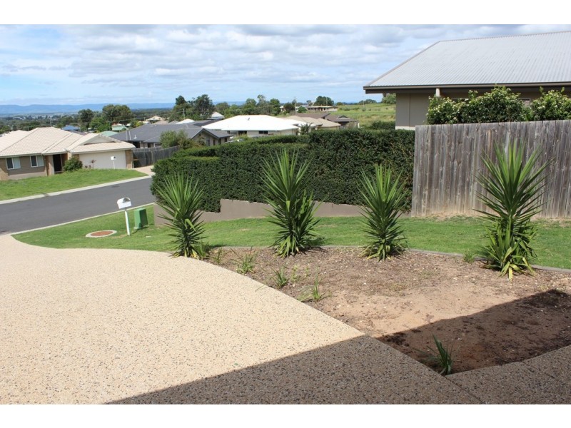 11 Capital Drive, Warwick QLD 4370