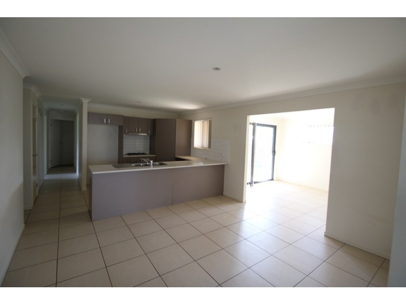 11 Capital Drive, Warwick QLD 4370