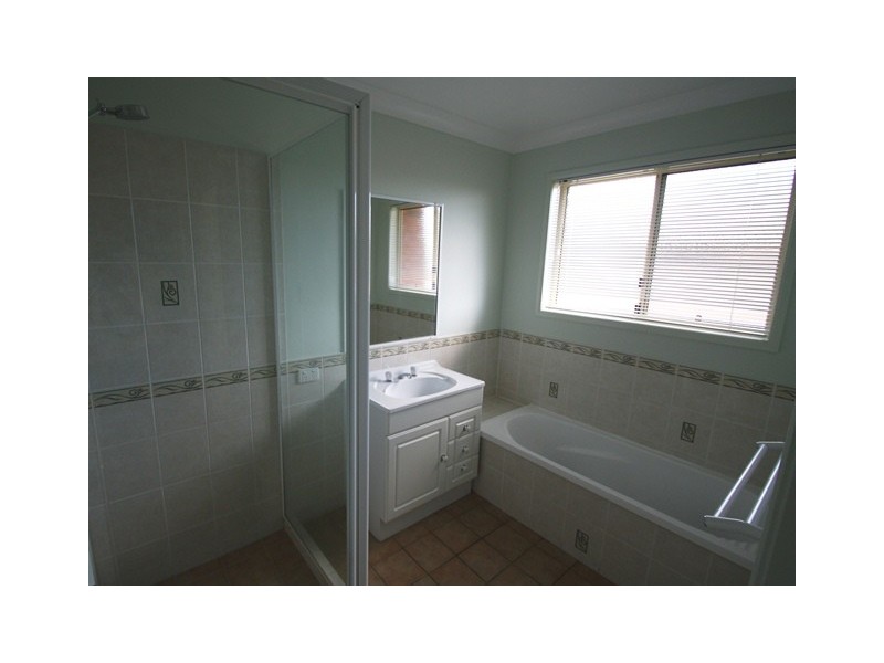 137 Ogilvie Road, Warwick QLD 4370