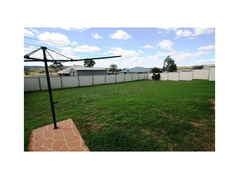 137 Ogilvie Road, Warwick QLD 4370