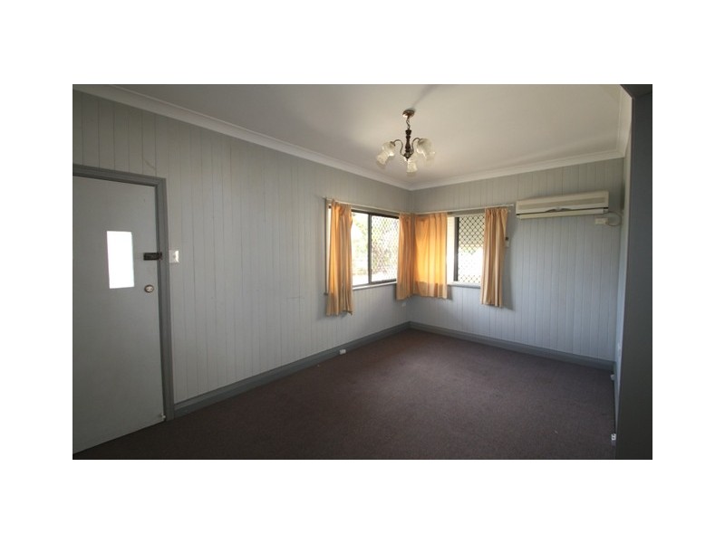 7 Mary Street, Warwick QLD 4370