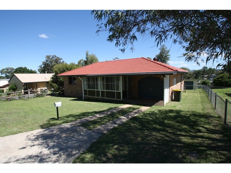 10 Bertram Street, Warwick QLD 4370