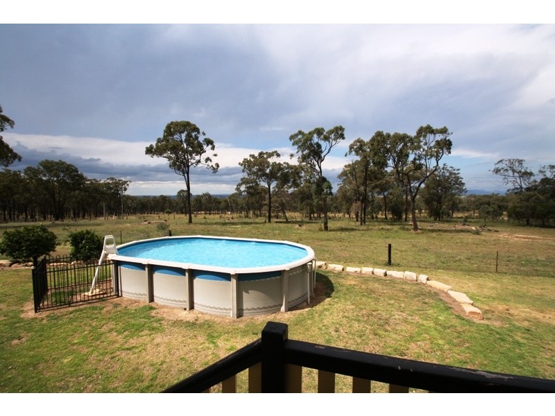 346 Ford Road, Rosenthal Heights QLD 4370